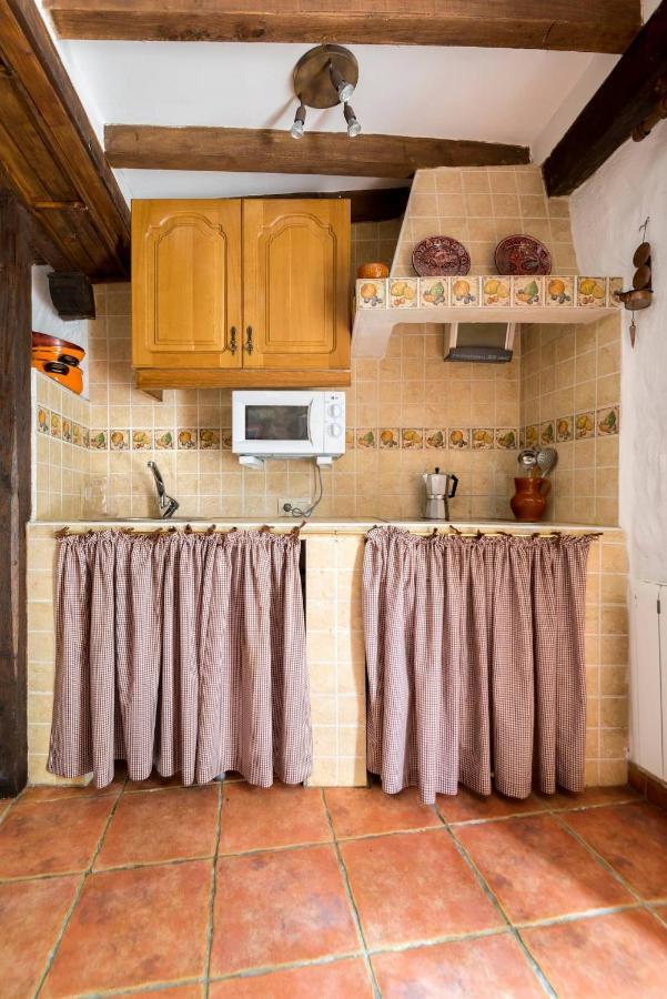 Casa Petra Apartment Miranda del Castanar Bagian luar foto