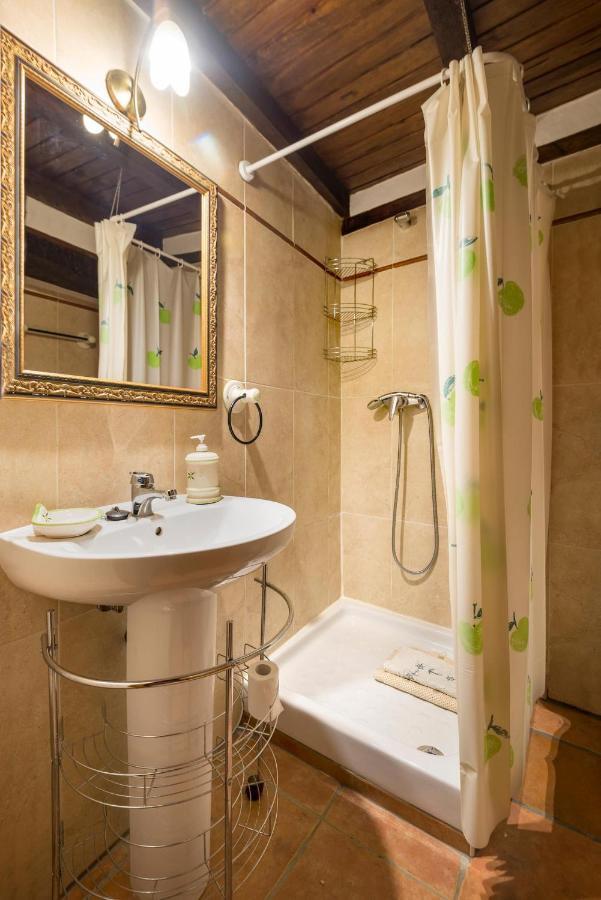 Casa Petra Apartment Miranda del Castanar Bagian luar foto
